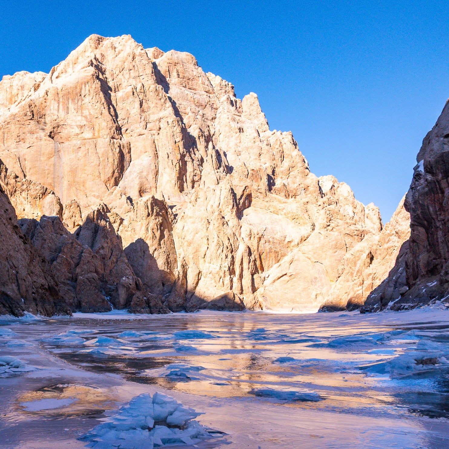 Frozen Lakes Kyrgyzstan Winter Expedition | Dunes to Glaciers