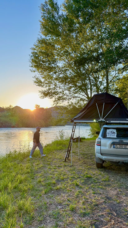 Snow to Rainfall: Autumn Off-road Adventure